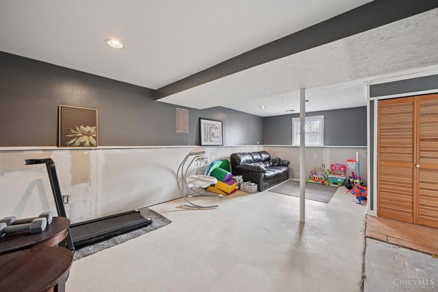 4636 Blackberry Lane, Union Twp, OH 45103