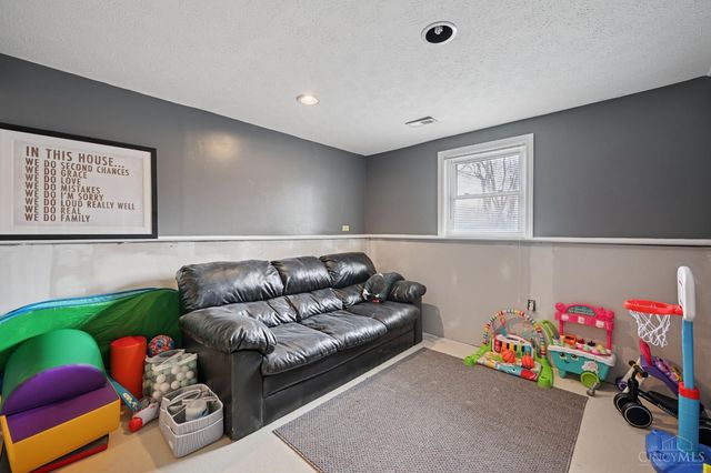 4636 Blackberry Lane, Union Twp, OH 45103