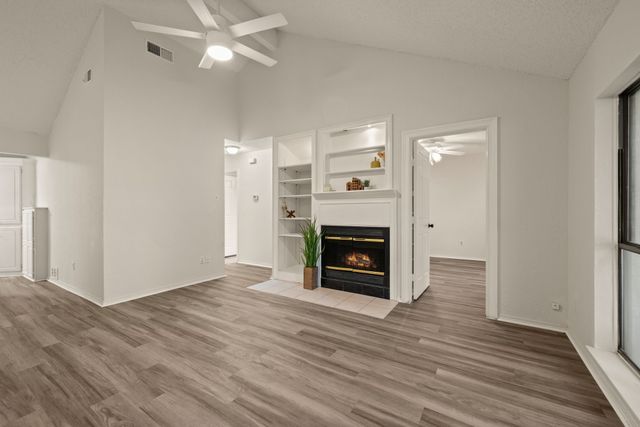 2911 Post Oak Drive, Euless, TX 76039