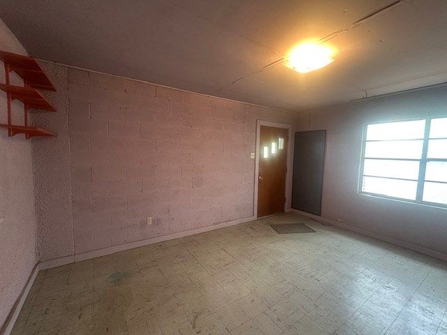 1503 N 5th St, Alpine, TX 79830