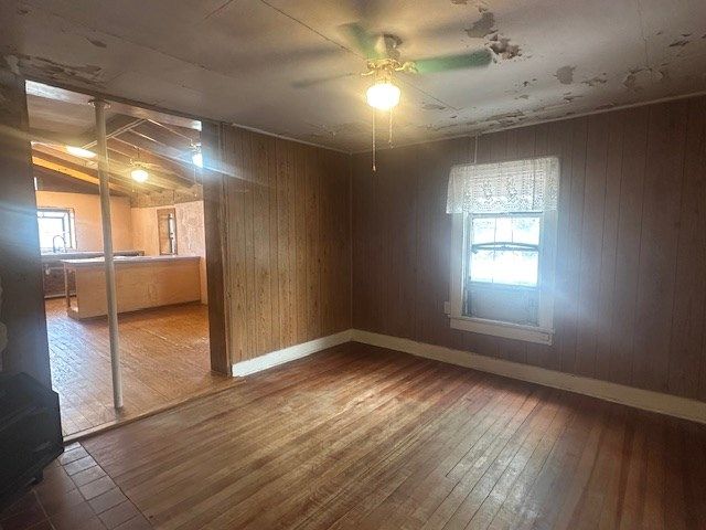 1503 N 5th St, Alpine, TX 79830