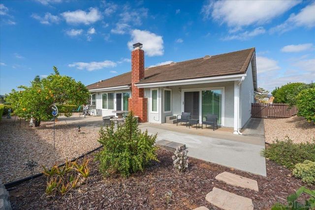 12740 Camino Emparrado, San Diego, CA 92128