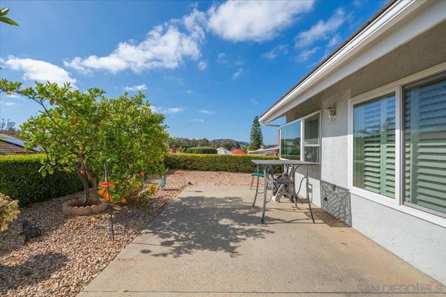 12740 Camino Emparrado, San Diego, CA 92128
