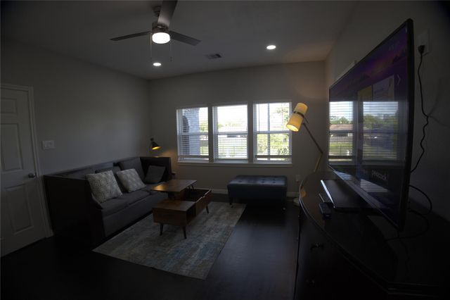 2824 Blodgett Street 3, Houston, TX 77004