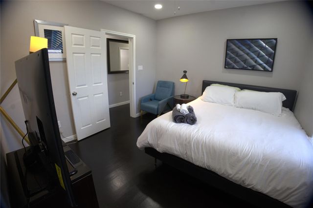2824 Blodgett Street 3, Houston, TX 77004