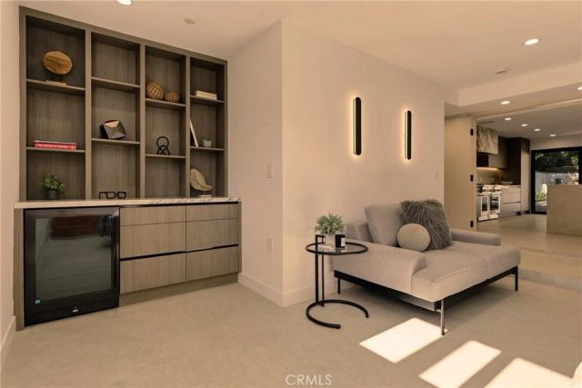 2638 Zorada Drive, Los Angeles, CA 90046