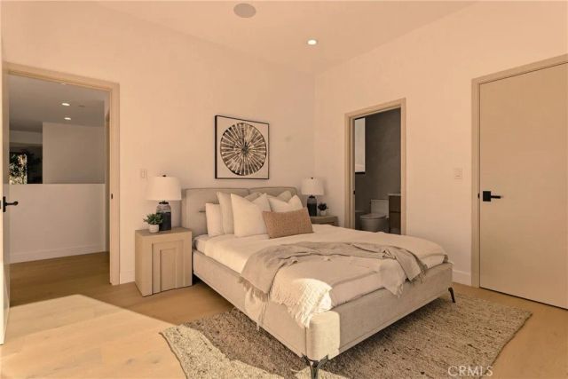 2638 Zorada Drive, Los Angeles, CA 90046