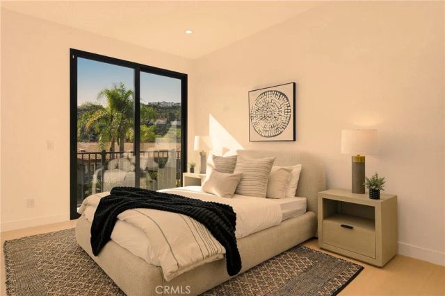 2638 Zorada Drive, Los Angeles, CA 90046
