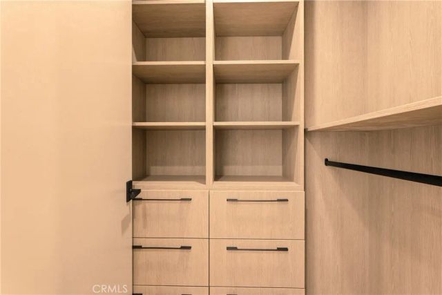 2638 Zorada Drive, Los Angeles, CA 90046