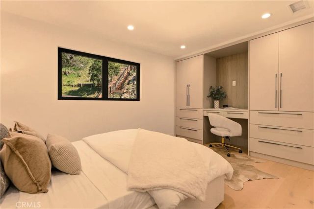 2638 Zorada Drive, Los Angeles, CA 90046