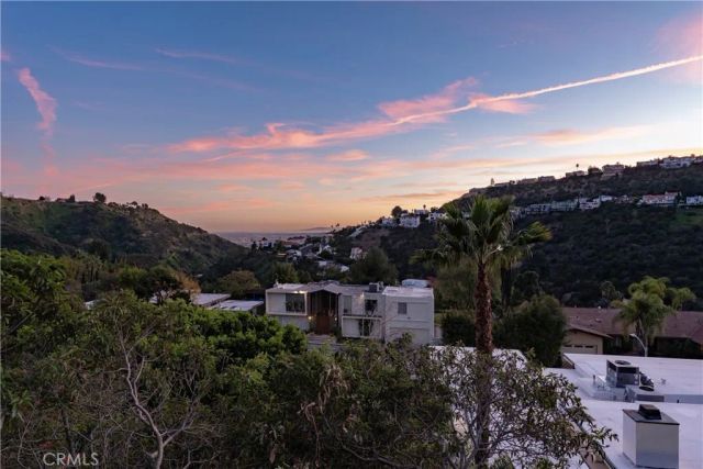 2638 Zorada Drive, Los Angeles, CA 90046