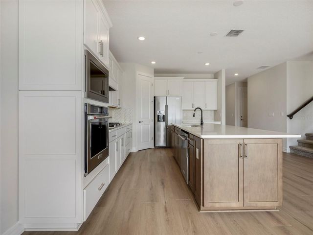 15319 SOARING BLUFF DRIVE, Montverde, FL 34756