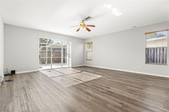 9818 WHITE BARN WAY, Riverview, FL 33569