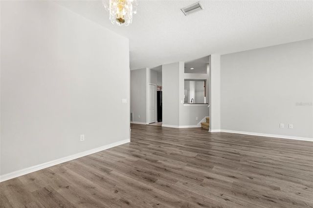 9818 WHITE BARN WAY, Riverview, FL 33569