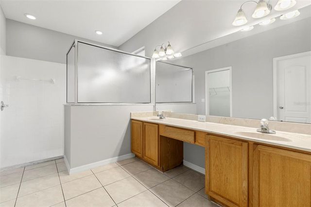 9818 WHITE BARN WAY, Riverview, FL 33569