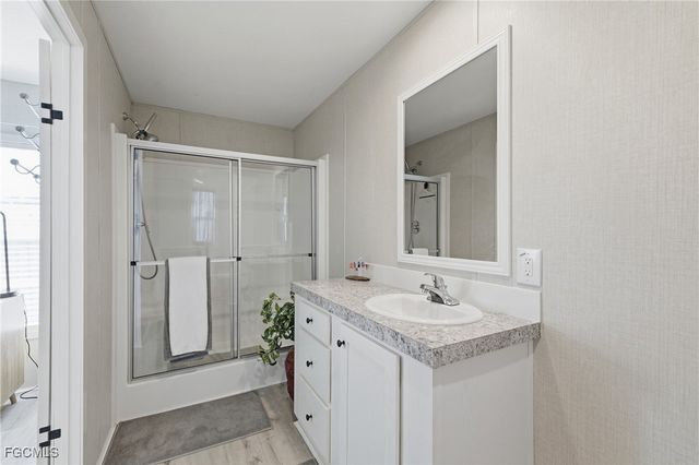 310 Shrub LN S, North Fort Myers, FL 33917