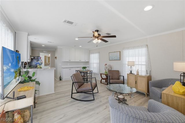 310 Shrub LN S, North Fort Myers, FL 33917