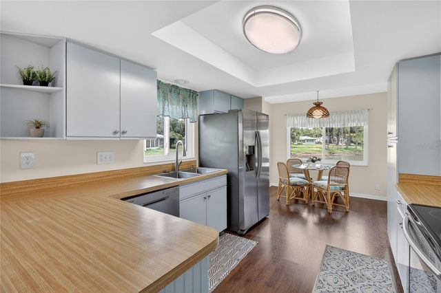 2106 HARRINGAY STREET 451, Sun City Center, FL 33573