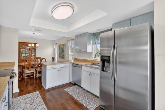 2106 HARRINGAY STREET 451, Sun City Center, FL 33573