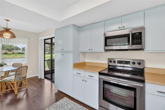 2106 HARRINGAY STREET 451, Sun City Center, FL 33573