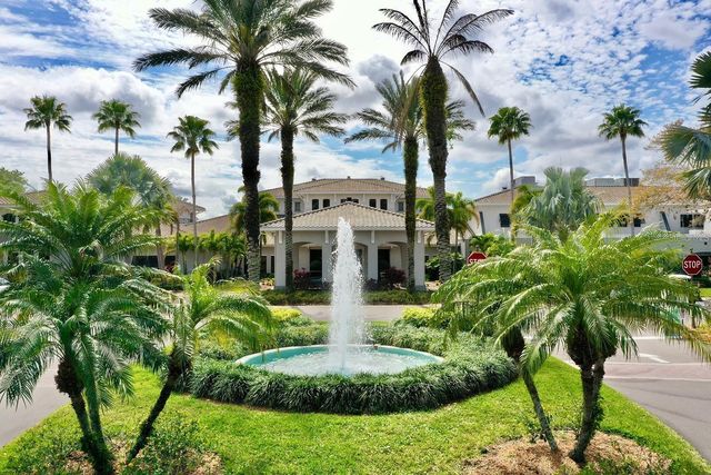 2106 HARRINGAY STREET 451, Sun City Center, FL 33573