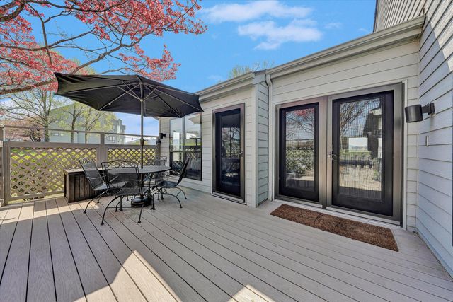 175 Clubhouse Tower DR, Moneta, VA 24121