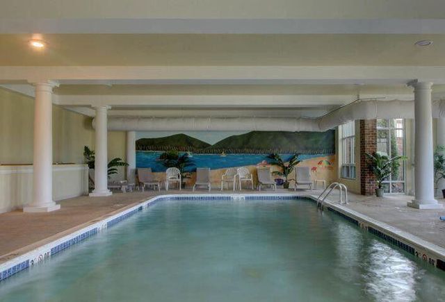 175 Clubhouse Tower DR, Moneta, VA 24121
