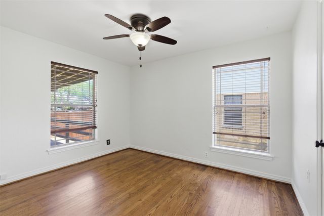 2615 Alco Avenue, Dallas, TX 75211