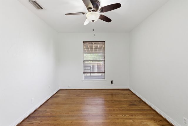 2615 Alco Avenue, Dallas, TX 75211