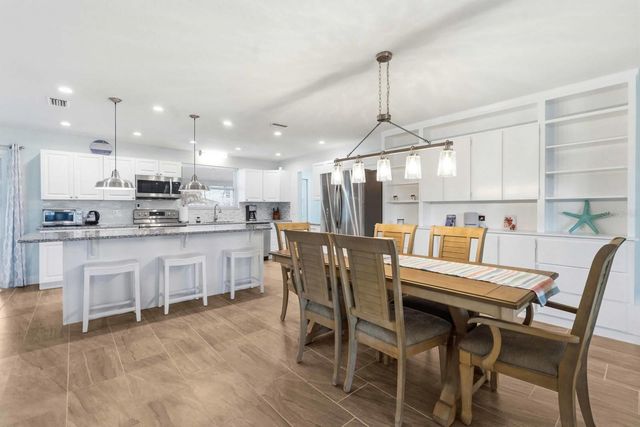 341 PLAZA BOULEVARD, Daytona Beach, FL 32118