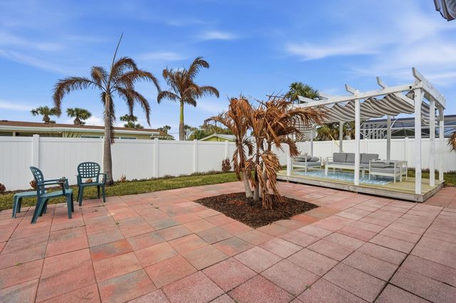 341 PLAZA BOULEVARD, Daytona Beach, FL 32118