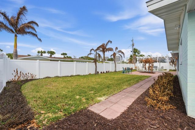 341 PLAZA BOULEVARD, Daytona Beach, FL 32118