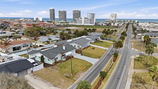 341 PLAZA BOULEVARD, Daytona Beach, FL 32118