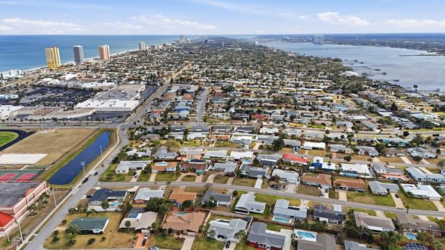 341 PLAZA BOULEVARD, Daytona Beach, FL 32118