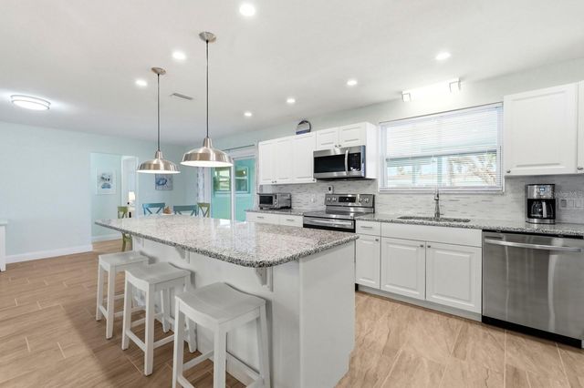 341 PLAZA BOULEVARD, Daytona Beach, FL 32118