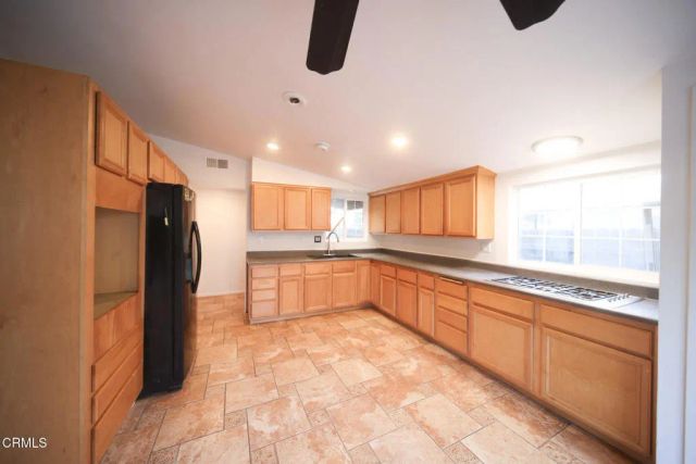 628 Paige Lane, Thousand Oaks, CA 91360