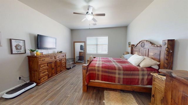 12733 SW 26th Street, Yukon, OK 73099