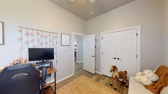 12733 SW 26th Street, Yukon, OK 73099