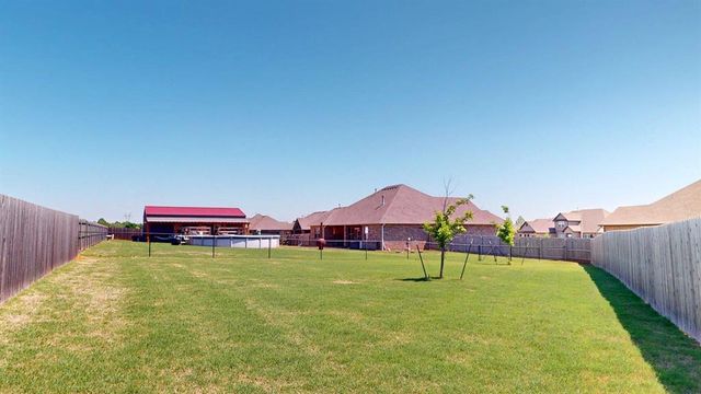 12733 SW 26th Street, Yukon, OK 73099