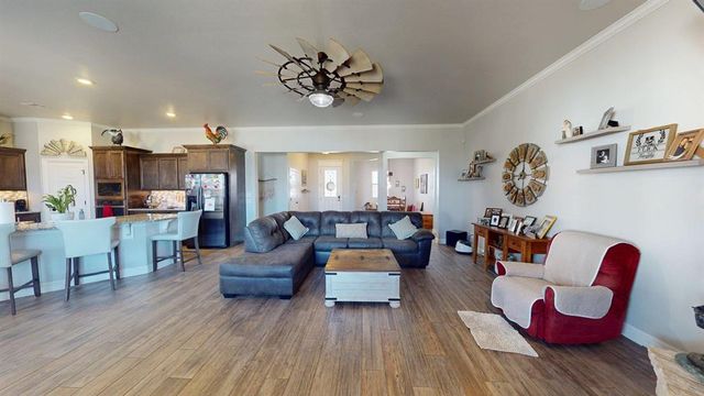 12733 SW 26th Street, Yukon, OK 73099