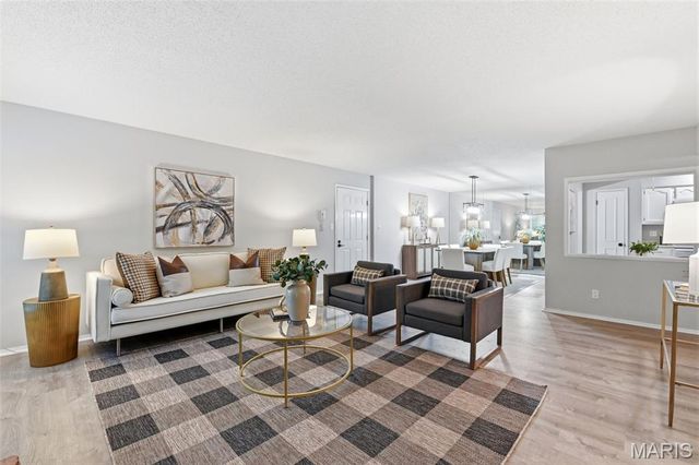 2012 Trailcrest Lane 3, St Louis, MO 63122