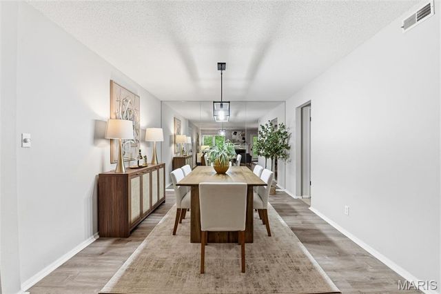 2012 Trailcrest Lane 3, St Louis, MO 63122