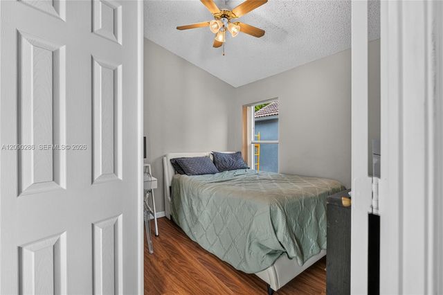 1971 Oak Berry Circle, Wellington, FL 33414