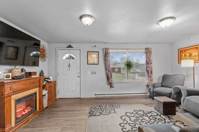 2214 E Rockwell Ave, Spokane, WA 99207