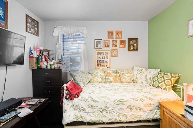 2214 E Rockwell Ave, Spokane, WA 99207