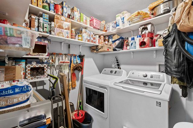 2214 E Rockwell Ave, Spokane, WA 99207