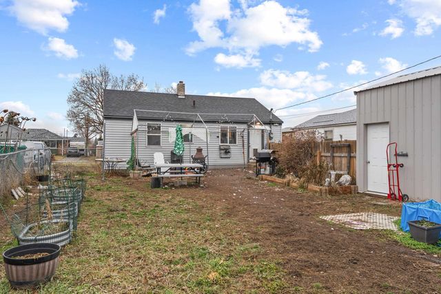 2214 E Rockwell Ave, Spokane, WA 99207