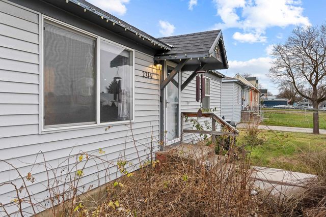 2214 E Rockwell Ave, Spokane, WA 99207