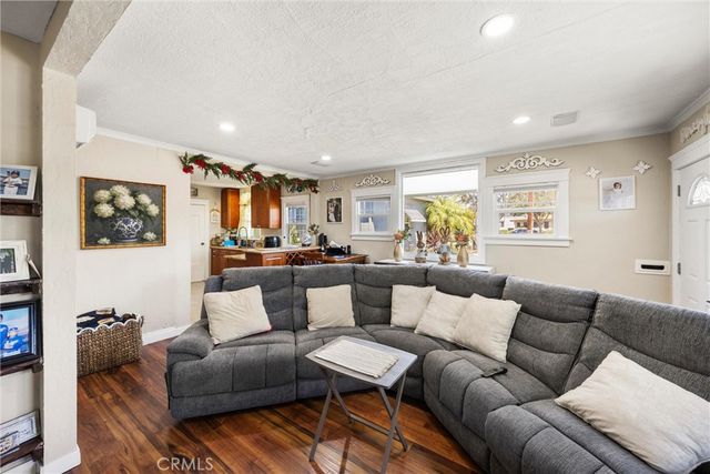 903 N 1st, Alhambra, CA 91801