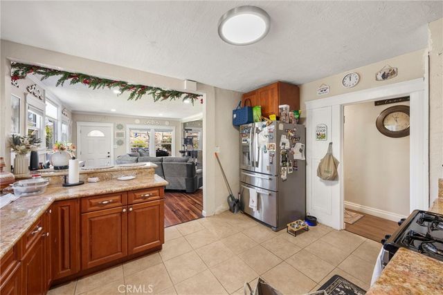903 N 1st, Alhambra, CA 91801
